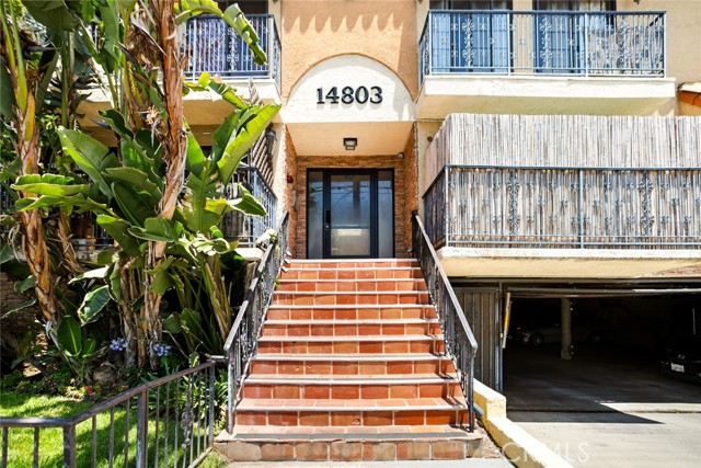 Detail Gallery Image 23 of 24 For 14803 Vanowen St #9,  Van Nuys,  CA 91405 - 2 Beds | 2 Baths