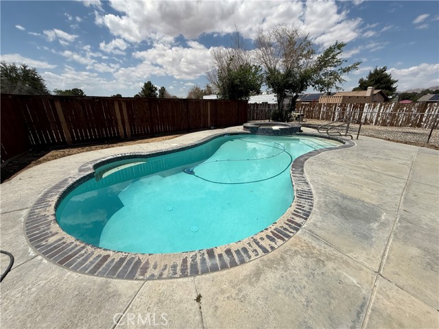 Detail Gallery Image 24 of 33 For 15332 Tuscola Rd, Apple Valley,  CA 92307 - 5 Beds | 3 Baths