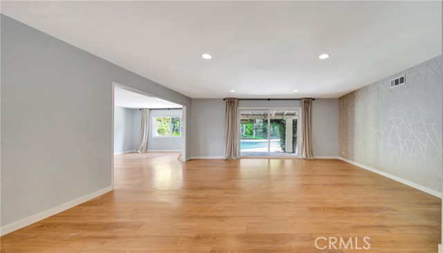 3811 Algonaut Drive, Calabasas CA: https://media.crmls.org/medias/a1bb0496-0964-45a5-90ca-11492f65c589.jpg