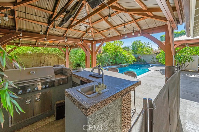 5732 Anthony Ave, Garden Grove CA: https://media.crmls.org/medias/a1bc076e-cf54-4aa5-91f6-4549ebf9c9d5.jpg