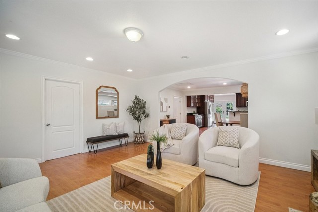 Detail Gallery Image 7 of 53 For 519 E Howard St, Pasadena,  CA 91104 - 3 Beds | 1/1 Baths