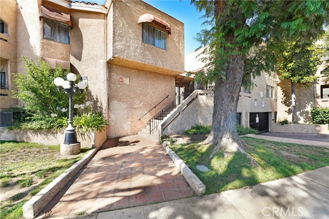 8020 Langdon Avenue, Van Nuys CA: https://media.crmls.org/medias/a1bd8e6c-889f-46fe-9a3a-03420174e56d.jpg