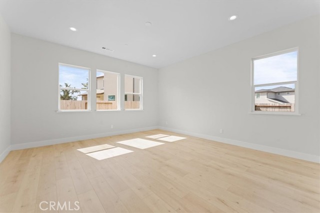 Detail Gallery Image 18 of 45 For 6 Stepping Stone Ct, Oroville,  CA 95966 - 3 Beds | 3 Baths