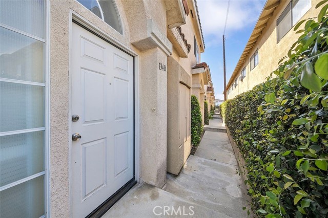 Detail Gallery Image 3 of 19 For 134 N Atlantic #B,  Alhambra,  CA 91801 - 3 Beds | 2/1 Baths