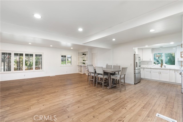 Detail Gallery Image 9 of 41 For 817 Sacramento, Spring Valley,  CA 91977 - 6 Beds | 3/1 Baths