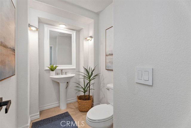 Detail Gallery Image 20 of 38 For 27500 Glenwood Dr, Mission Viejo,  CA 92692 - 4 Beds | 3/1 Baths