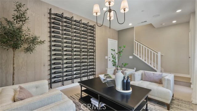 Detail Gallery Image 8 of 24 For 26824 Sonnet Pl, Valencia,  CA 91381 - 3 Beds | 2/1 Baths