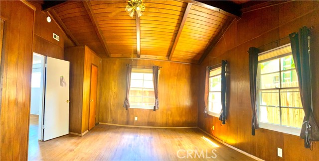 Detail Gallery Image 13 of 19 For 1212 W Oak Ave, Fullerton,  CA 92833 - 5 Beds | 2 Baths