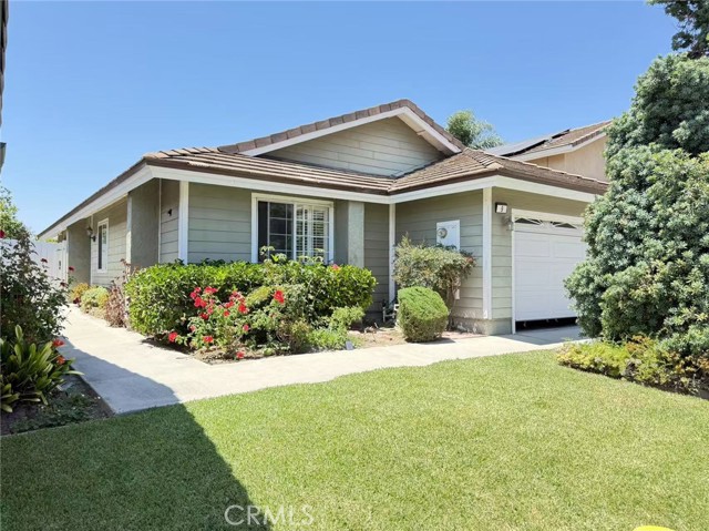 Detail Gallery Image 1 of 30 For 9 Petersburg, Irvine,  CA 92620 - 3 Beds | 2 Baths