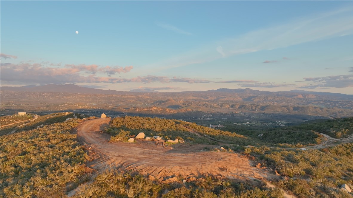 1 Esplendida, Temecula, California 92592, ,Land,For Sale,1 Esplendida,CRSW24034559