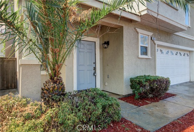 Detail Gallery Image 4 of 27 For 1472 Goldeneagle Dr, Corona,  CA 92879 - 4 Beds | 2/1 Baths