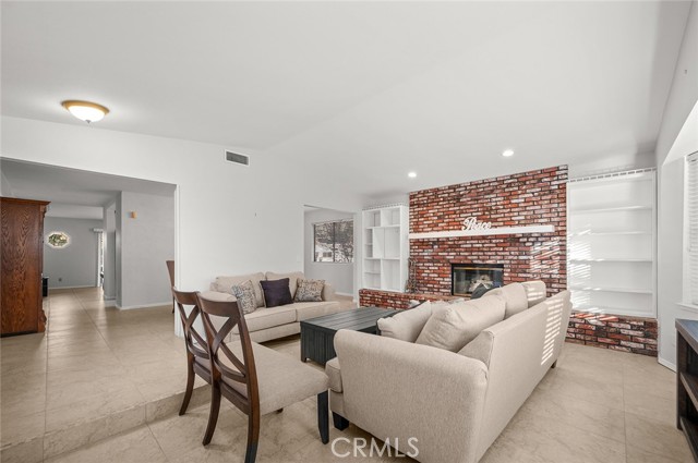 Detail Gallery Image 6 of 52 For 64616 Spyglass Ave, Desert Hot Springs,  CA 92240 - 3 Beds | 2 Baths