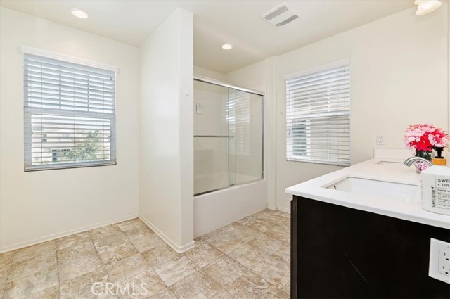 Detail Gallery Image 26 of 32 For 1533 Garnet Ct, Beaumont,  CA 92223 - 3 Beds | 2/1 Baths
