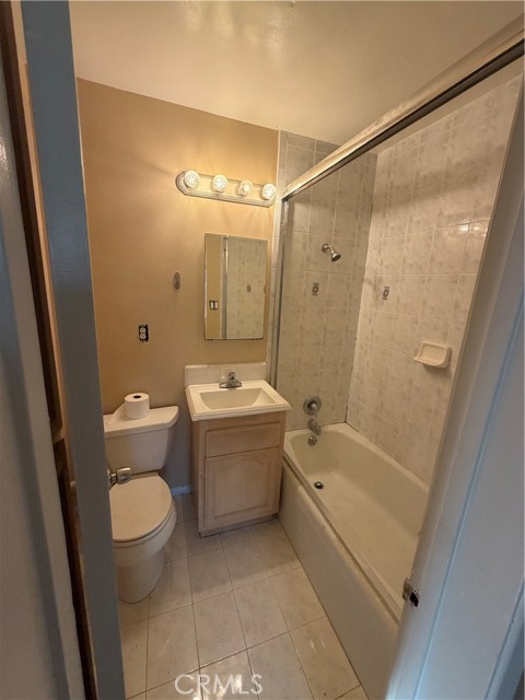 Detail Gallery Image 6 of 9 For 12832 Muroc, Norwalk,  CA 90650 - 3 Beds | 2 Baths