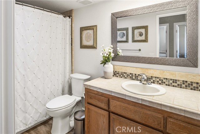 Detail Gallery Image 12 of 21 For 7721 Langdon Ave, Hesperia,  CA 92345 - 3 Beds | 2 Baths