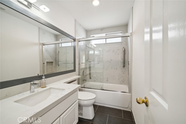 Detail Gallery Image 13 of 18 For 33772 Alcazar Dr, Dana Point,  CA 92629 - 4 Beds | 2/1 Baths