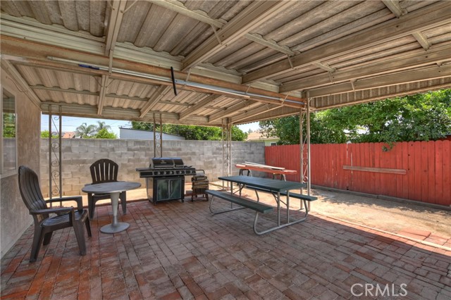 1255 E 25th Street, San Bernardino CA: https://media.crmls.org/medias/a1c57868-623f-4645-bc08-630ae5c38515.jpg