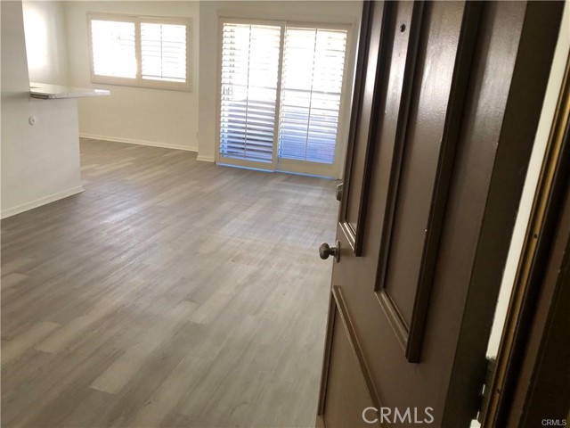 Image 1 of 28 For 5349 Newcastle Avenue 18