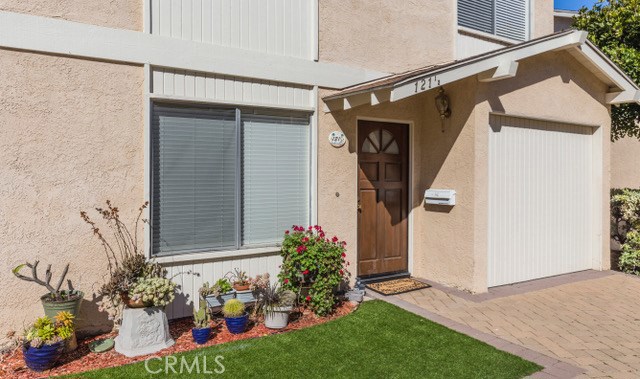 121 Broadway, Redondo Beach, California 90277, 3 Bedrooms Bedrooms, ,2 BathroomsBathrooms,Residential,Sold,Broadway,PV17038019