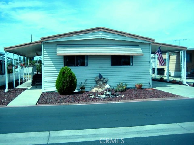 13 PALM VIA, Anaheim CA: https://media.crmls.org/medias/a1c73a65-9226-477f-9839-24ce8acf7a7e.jpg