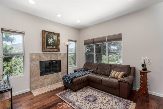 Detail Gallery Image 25 of 46 For 7371 Westcliff Dr, West Hills,  CA 91307 - 5 Beds | 5 Baths