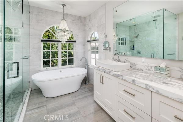 https://media.crmls.org/medias/a1c9c633-d520-4318-8ef5-a2fc075927b8.jpg?preset=X-Large