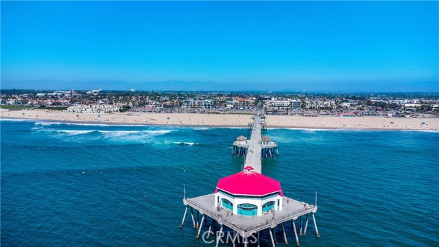 Detail Gallery Image 32 of 39 For 19715 Seacliff Ln, Huntington Beach,  CA 92648 - 2 Beds | 2 Baths