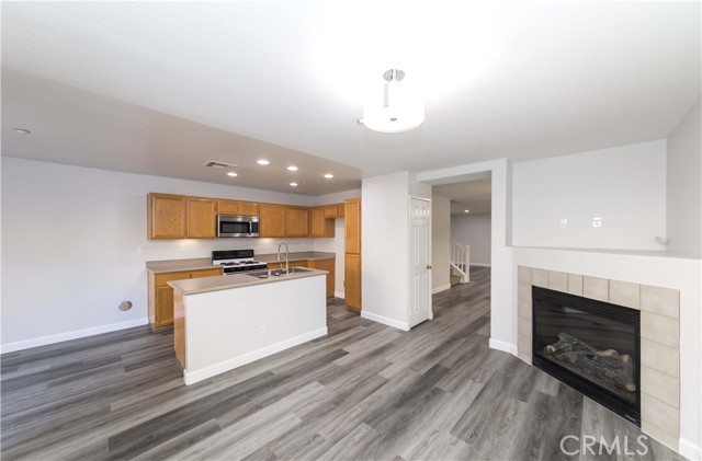 Detail Gallery Image 15 of 44 For 406 Condor Ave, Brea,  CA 92823 - 3 Beds | 2/1 Baths