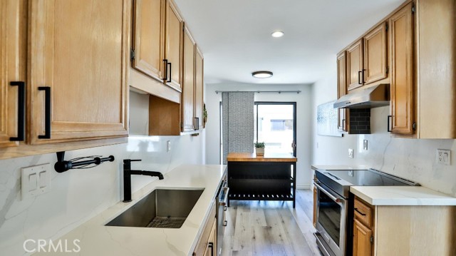 5739 E Stillwater Avenue, Orange CA: https://media.crmls.org/medias/a1cb832d-702e-43be-9be4-21adff033299.jpg