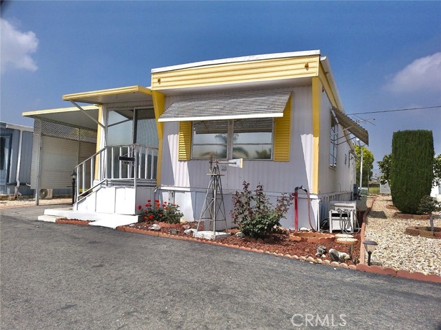 Detail Gallery Image 1 of 14 For 12656 2nd Street, #41, Yucaipa,  CA 92399 - 2 Beds | 1 Baths