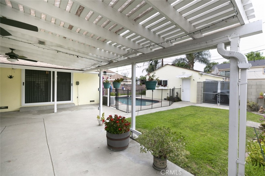 835 N Lincoln StreetBurbank img 3