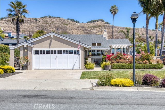 226 Encanto Avenue, Pismo Beach CA: https://media.crmls.org/medias/a1cc228b-12f5-4168-bc66-5af55350dc22.jpg