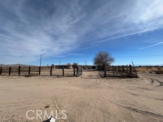 16848 Sorrel Trail Road, Helendale CA: https://media.crmls.org/medias/a1cc96ca-26b4-49a7-90db-0d0cba5f0f2e.jpg