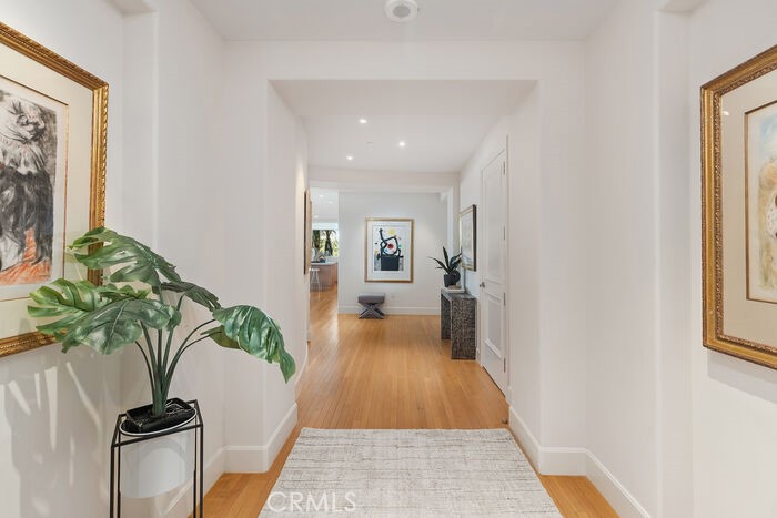 A1cdc1e7 Fc6d 4fca B344 2658a79ac7b5