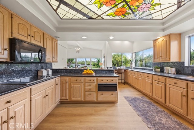 Detail Gallery Image 16 of 30 For 30214 Cartier Dr, Rancho Palos Verdes,  CA 90275 - 4 Beds | 2/1 Baths