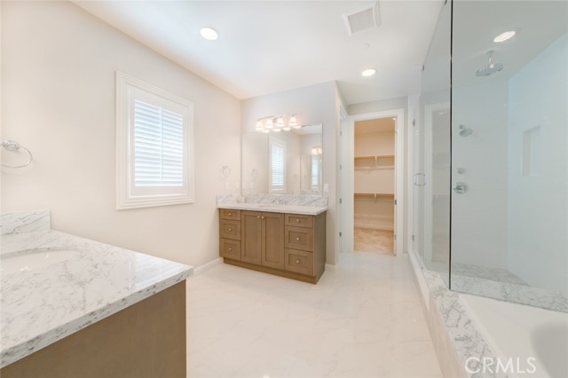 Detail Gallery Image 7 of 16 For 22 Juniper, Lake Forest,  CA 92630 - 5 Beds | 4 Baths