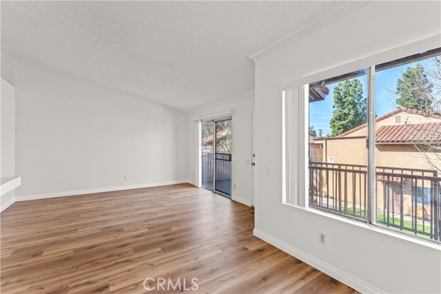 Detail Gallery Image 7 of 28 For 1015 Margarita #D202,  Corona,  CA 92879 - 2 Beds | 2 Baths