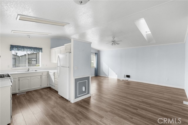 Detail Gallery Image 9 of 32 For 829 Vista Montana, Santa Maria,  CA 93458 - 2 Beds | 1 Baths