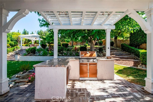 5618 Gardendale Lane, Palmdale CA: https://media.crmls.org/medias/a1d20beb-f8b0-47a6-a1bb-99f5114ef211.jpg