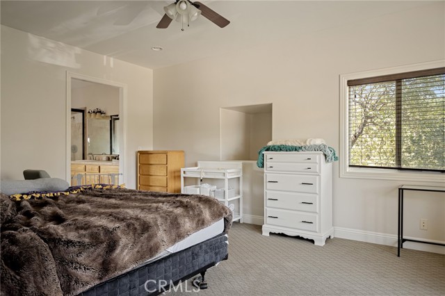 Detail Gallery Image 26 of 38 For 1509 Krause Ln, Lake Arrowhead,  CA 92352 - 3 Beds | 2/1 Baths