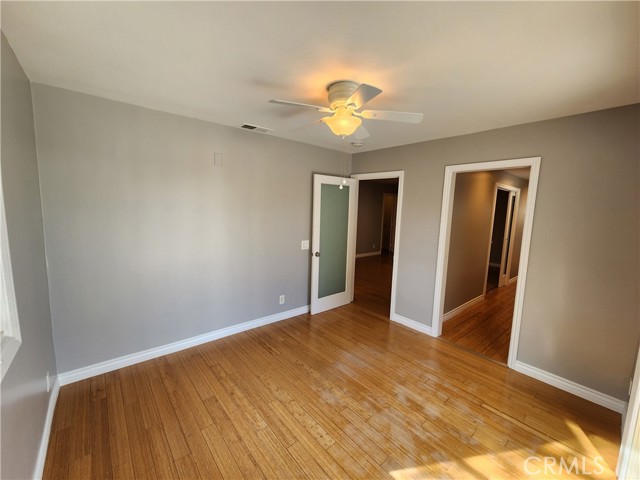 Detail Gallery Image 21 of 34 For 22240 Burton, Canoga Park,  CA 91304 - 4 Beds | 3 Baths