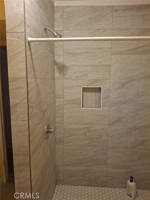 1120 E 103rd Place, Los Angeles CA: https://media.crmls.org/medias/a1d3e56e-dadb-42f3-b95a-deb76aaa7c2e.jpg