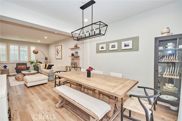 Detail Gallery Image 23 of 32 For 89 Liberty St, Tustin,  CA 92782 - 3 Beds | 3/1 Baths