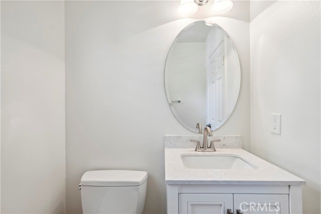 205 Danbrook, Irvine CA: https://media.crmls.org/medias/a1d4b023-e301-4dbf-8c1e-335c3b906735.jpg