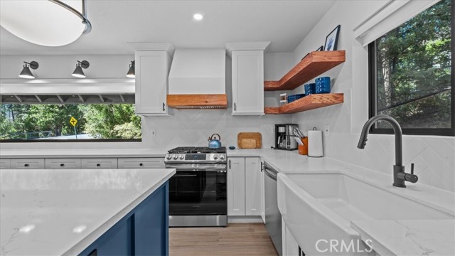610 Pioneer, Lake Arrowhead, CA 92352