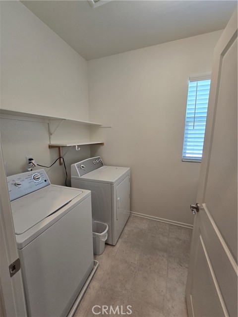 5374 N Alumni Lane, San Bernardino CA: https://media.crmls.org/medias/a1d5a166-dbd4-4625-8362-067026a6d8c7.jpg