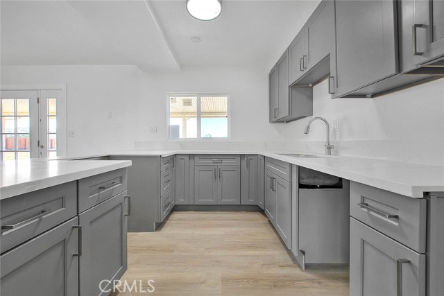 Detail Gallery Image 10 of 44 For 20916 Thunderbird Rd, Apple Valley,  CA 92307 - 3 Beds | 2 Baths
