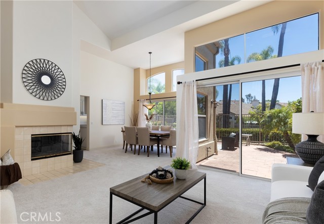 30 Calle Del Sur, Rancho Santa Margarita CA: https://media.crmls.org/medias/a1d65f02-a896-488b-8064-06590d7b2054.jpg