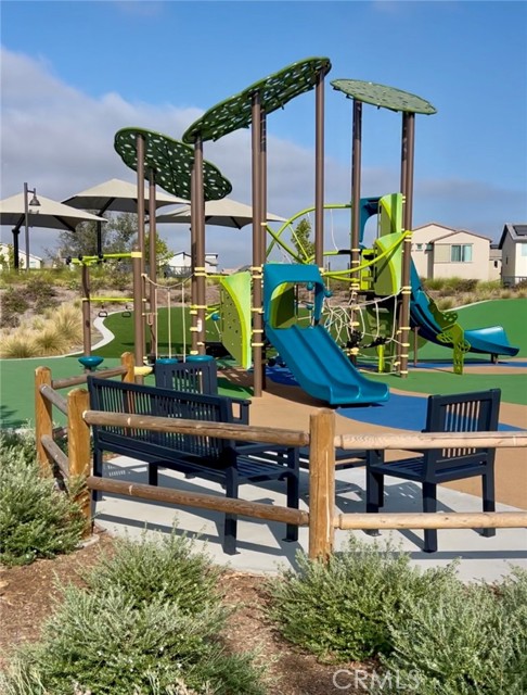 Detail Gallery Image 9 of 16 For 761 Jasper St., Rancho Mission Viejo,  CA 92694 - 4 Beds | 3 Baths