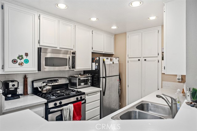 Detail Gallery Image 17 of 34 For 66 Sandcastle, Aliso Viejo,  CA 92656 - 2 Beds | 2 Baths